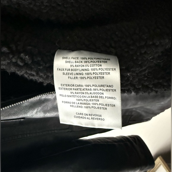 Levis Faux Black Leather Sherpa Lined Trucker Jacket Men’s Small -Levi Red Label - Picture 9 of 16